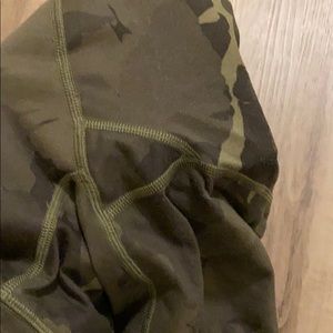 lululemon athletica Pants & Jumpsuits - Lululemon camo leggings lululemon athletica Pants & Jumpsuits - Lululemon camo leggings
